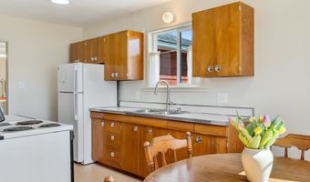 92277 YOUNGS RIVER Rd, Astoria, OR 97103