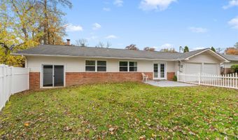 502 Iron Lantern Dr, Ballwin, MO 63011