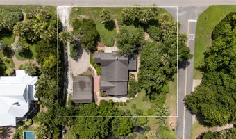 145 Bay Ave, Apalachicola, FL 32320