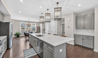 8106 ZOE Pl, Alexandria, VA 22306