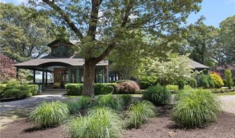 17 Pojac Point Rd, North Kingstown, RI 02852