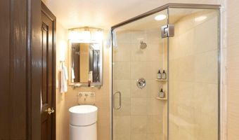 210 Offerson 215-8, Beaver Creek, CO 81620