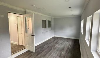 872 WESTVIEW Ter, Dover, DE 19904