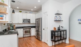 1950 Dunhill Dr, Charlotte, NC 28205