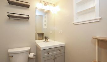 910 S Vista Dr, Algonquin, IL 60102