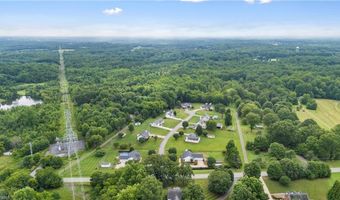 108 Camden Ct, Advance, NC 27006
