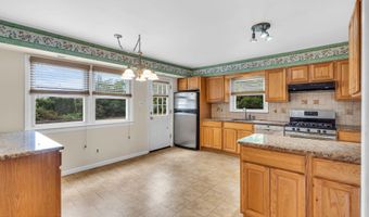 153 Webb Rd, Absecon, NJ 08201