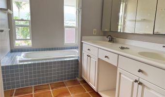 1198 Kupau St, Kailua, HI 96734