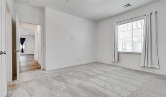 20 Barbara Ln 13, Las Vegas, NV 89183