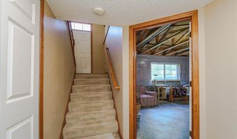 15826 Frisian Ln, Apple Valley, MN 55124