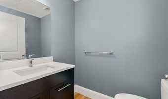 111 B St 8, Boston, MA 02127