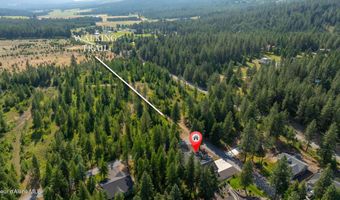 80 Parkland Dr, Blanchard, ID 83804