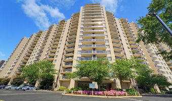 203 YOAKUM Pkwy 910, Alexandria, VA 22304
