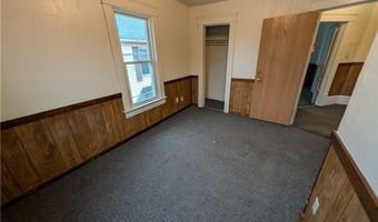 564 Carroll St, Akron, OH 44304
