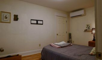 42 Thirteenth St, Bangor, ME 04401