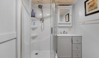 661 Whites Bridge Rd, Standish, ME 04084