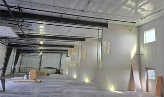 335 Compass Cir 34, North Kingstown, RI 02852