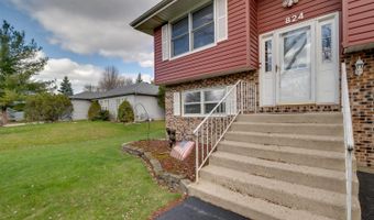 824 N Forest Ave, Batavia, IL 60510