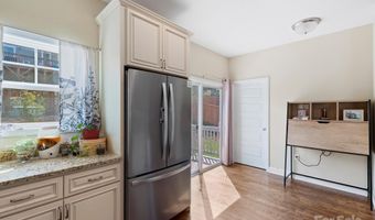 18 Greenwood Fields Dr, Asheville, NC 28804