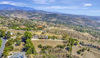 2975 Dos Lomas, Fallbrook, CA 92028