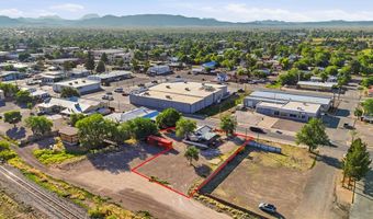 412 E Holland Ave, Alpine, TX 79830