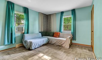 420 Pine Land Dr SE, Ada, MI 49301