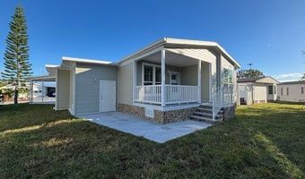 723 Hyacinth Cir, Barefoot Bay, FL 32976