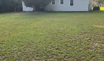 93 Morningside Dr, Albany, GA 31705