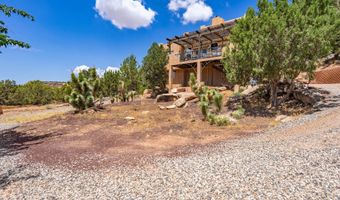 944 W Foothill Dr, Apple Valley, UT 84737