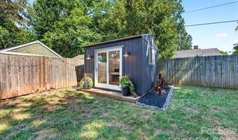 3020 Holt St, Charlotte, NC 28205