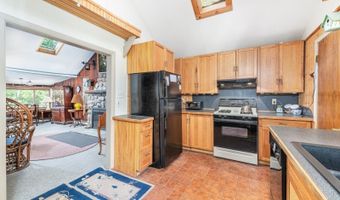 204 Wawayanda Rd, Alloway, NJ 07422