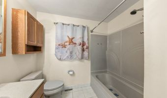 71 Panorama Dr, Alloway, NJ 07461