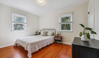 21101 CLARKSBURG Rd, Boyds, MD 20841
