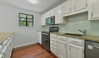 154 Bear Hill Rd 306, Cumberland, RI 02864