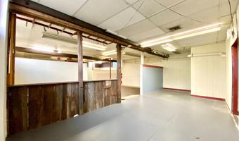 8 COMMONWEALTH Ave, Claymont, DE 19703