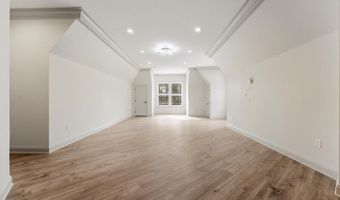 7301 CALVERT St, Annandale, VA 22003