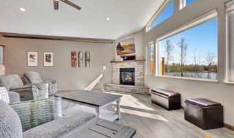 13790 W Airigin Dr, Big Lake, AK 99652