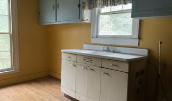 689 Bridge St, Bamberg, SC 29003