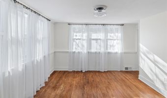 1009 Danforth St, Alton, IL 62002