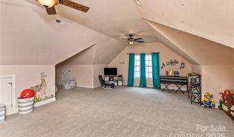 33 Stone House Rd, Arden, NC 28704