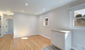 4 ROOSEVELT Dr, Annapolis, MD 21401