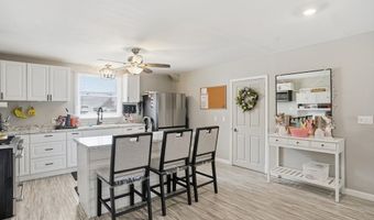 16 Brown St, North Providence, RI 02904