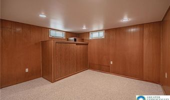 230 College Dr, Allentown, PA 18104