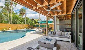248 11TH St, Atlantic Beach, FL 32233