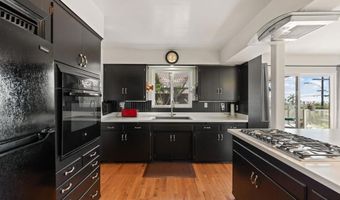 911 Minnesota Ave, Oceanside, CA 92054