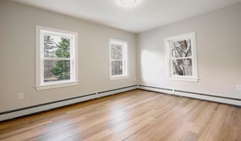 27 Washington St, Ashland, NH 03217