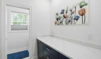 51 Colby Farm Rd, Chester, NH 03036