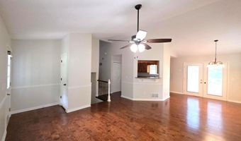 570 Remington Ln, Acworth, GA 30101