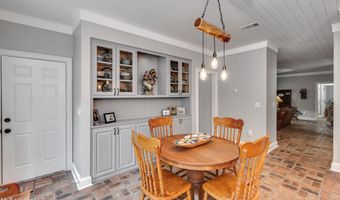 209 Lake Terrace Pl, Brandon, MS 39047