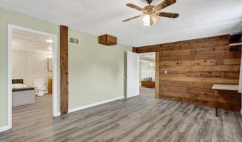 10 HEIGHTS Ct, Abbottstown, PA 17301
